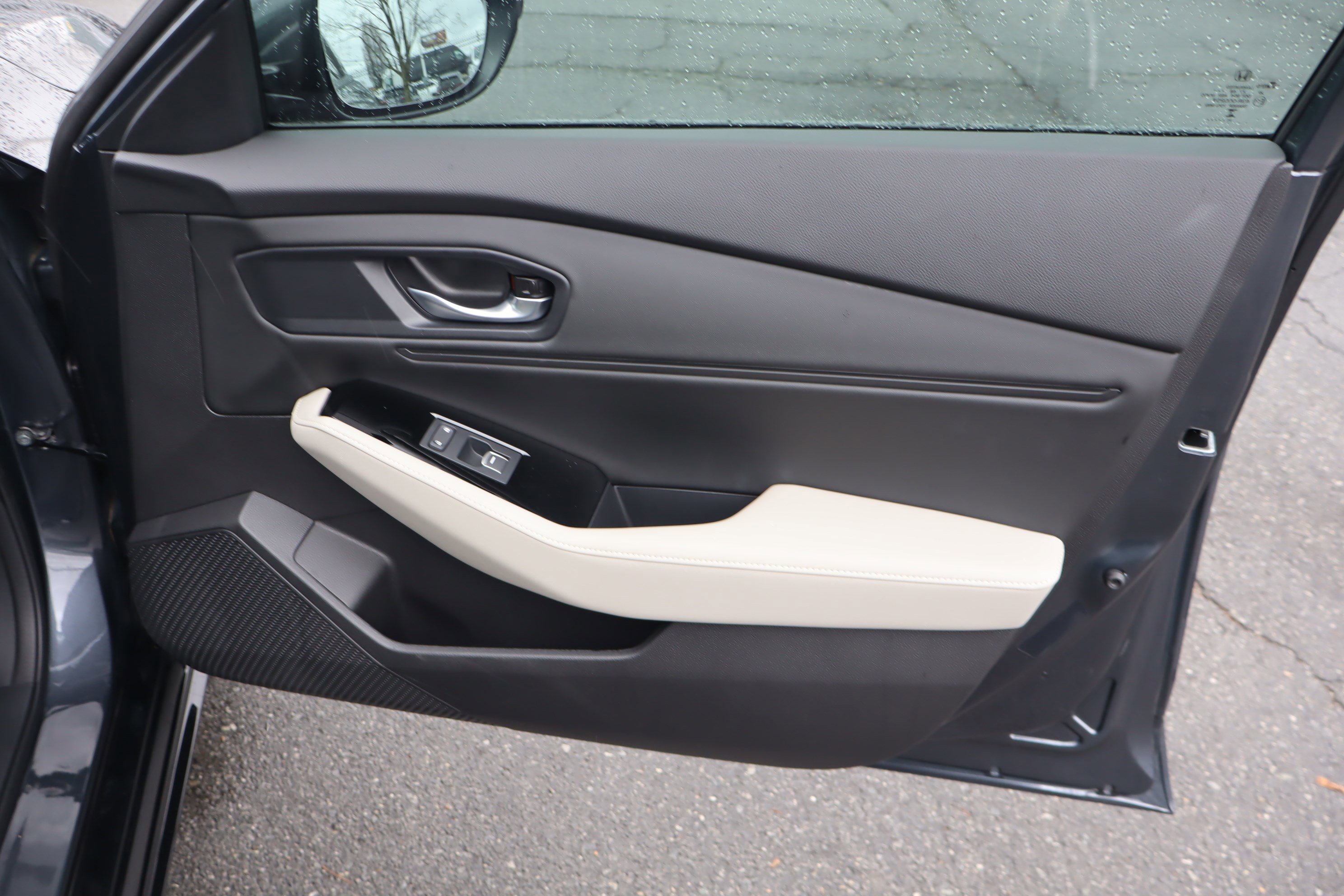 Used 2025 Honda Accord Touring image 36