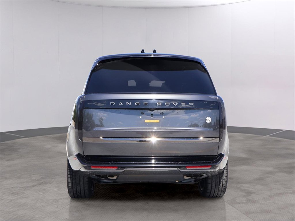 Used 2023 Land Rover Range Rover SV image 6