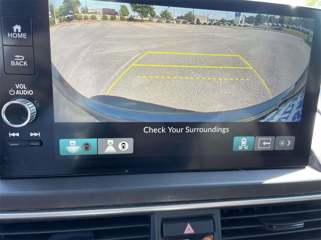 Used 2023 Honda Pilot Elite image 24