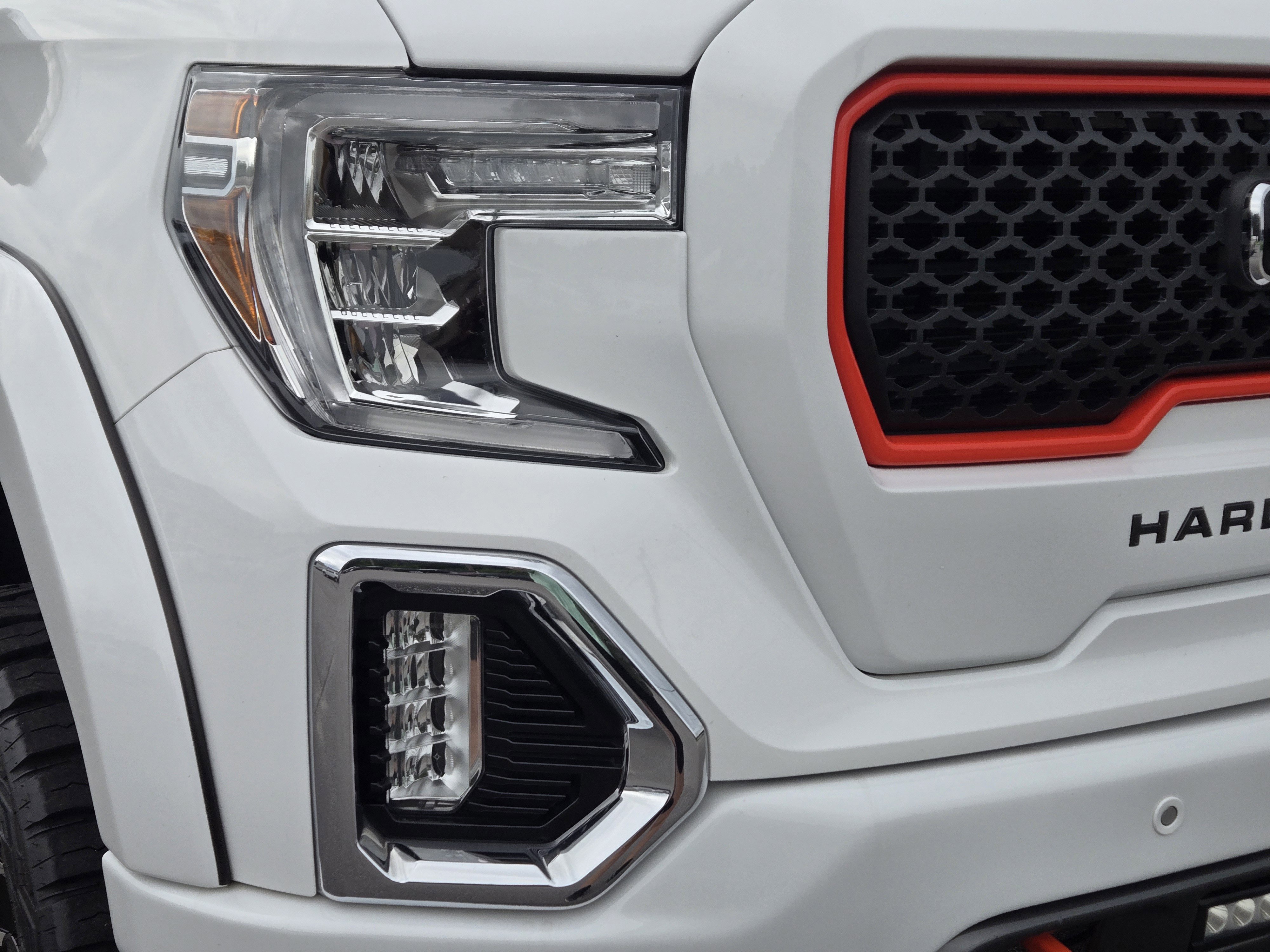 Used 2020 GMC Sierra 1500 SLT w/ SLT Premium Plus Package AWD/4WD image 3
