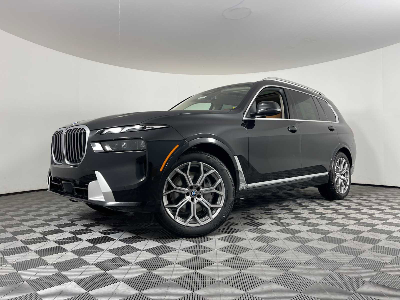 New 2026 BMW X7 xDrive40i image 1