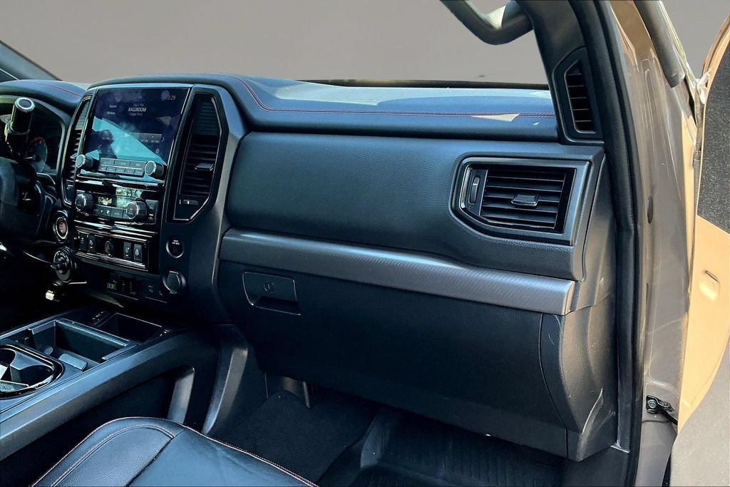 Used 2023 Nissan Titan PRO-4X w/ Pro-4x Convenience Package AWD/4WD image 26