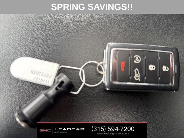 Used 2023 Jeep Grand Cherokee L Limited w/ Black Appearance Package image 30