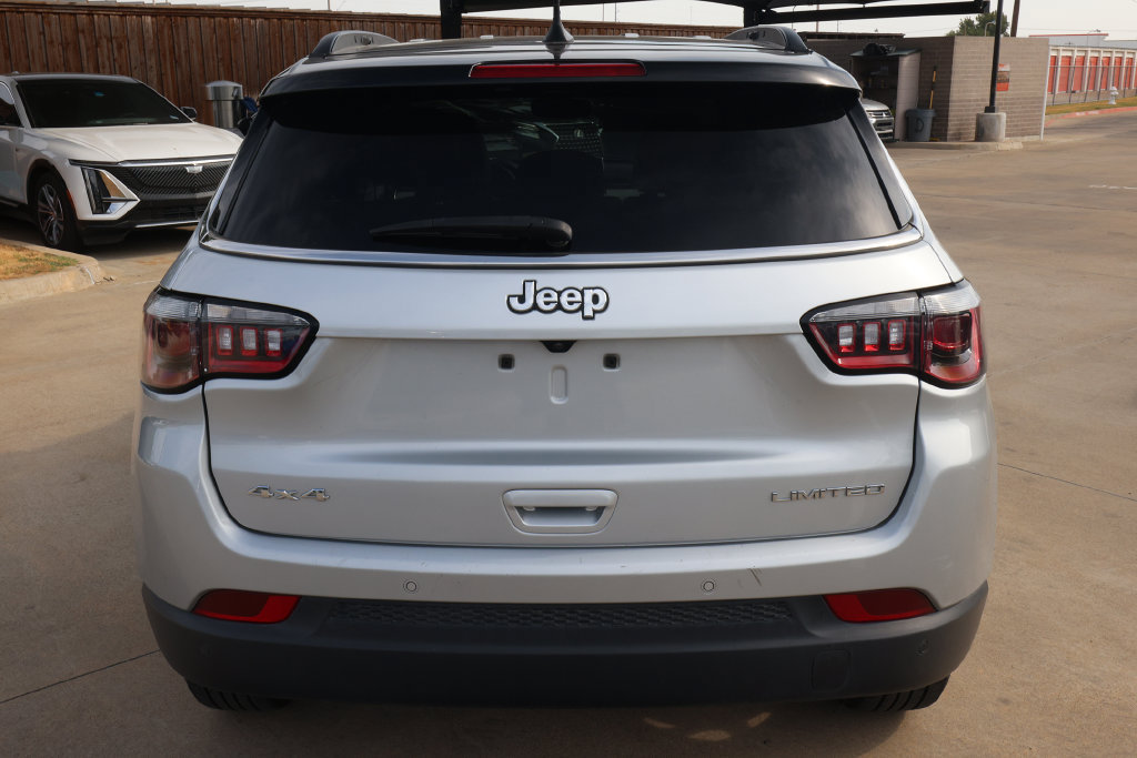 Used 2025 Jeep Compass Limited AWD/4WD image 6