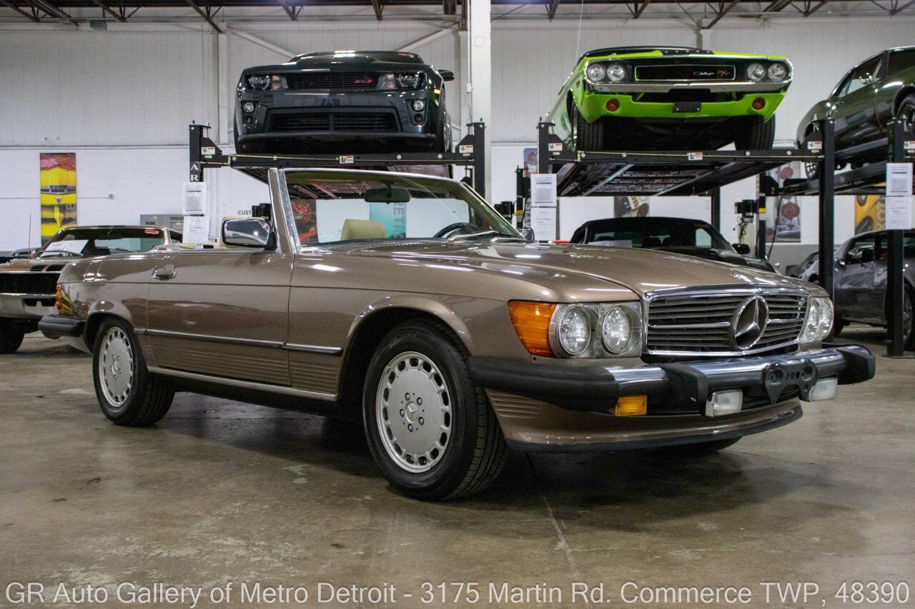 Used 1987 Mercedes-Benz 560 SL image 12
