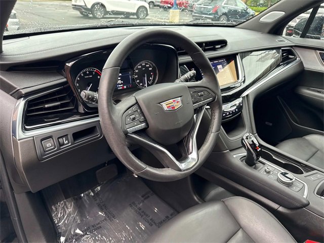 Certified 2023 Cadillac XT6 Premium Luxury w/ LPO, Floor Liner Package image 18
