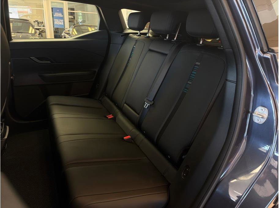 Used 2023 Fisker Ocean One AWD/4WD image 27
