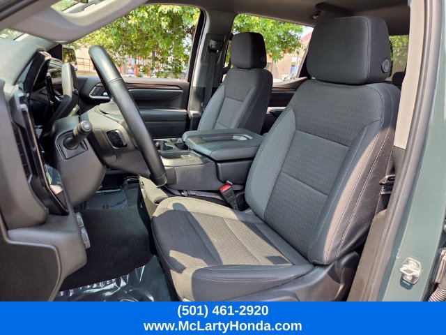 Used 2025 Chevrolet Silverado 1500 LT AWD/4WD image 7