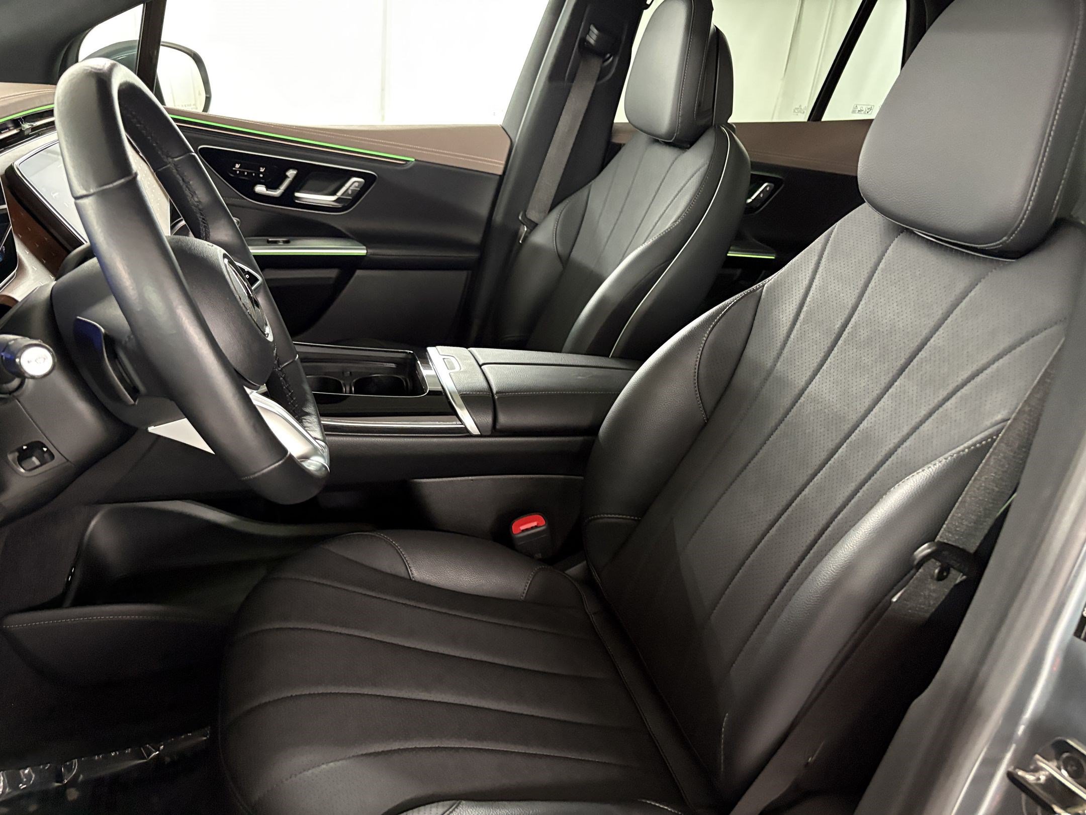 Certified 2023 Mercedes-Benz EQE 350+ 4MATIC SUV image 5