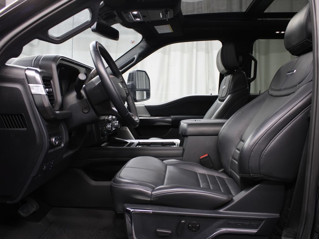 Used 2026 Ford F250 Platinum w/ FX4 Off-Road Package AWD/4WD image 15