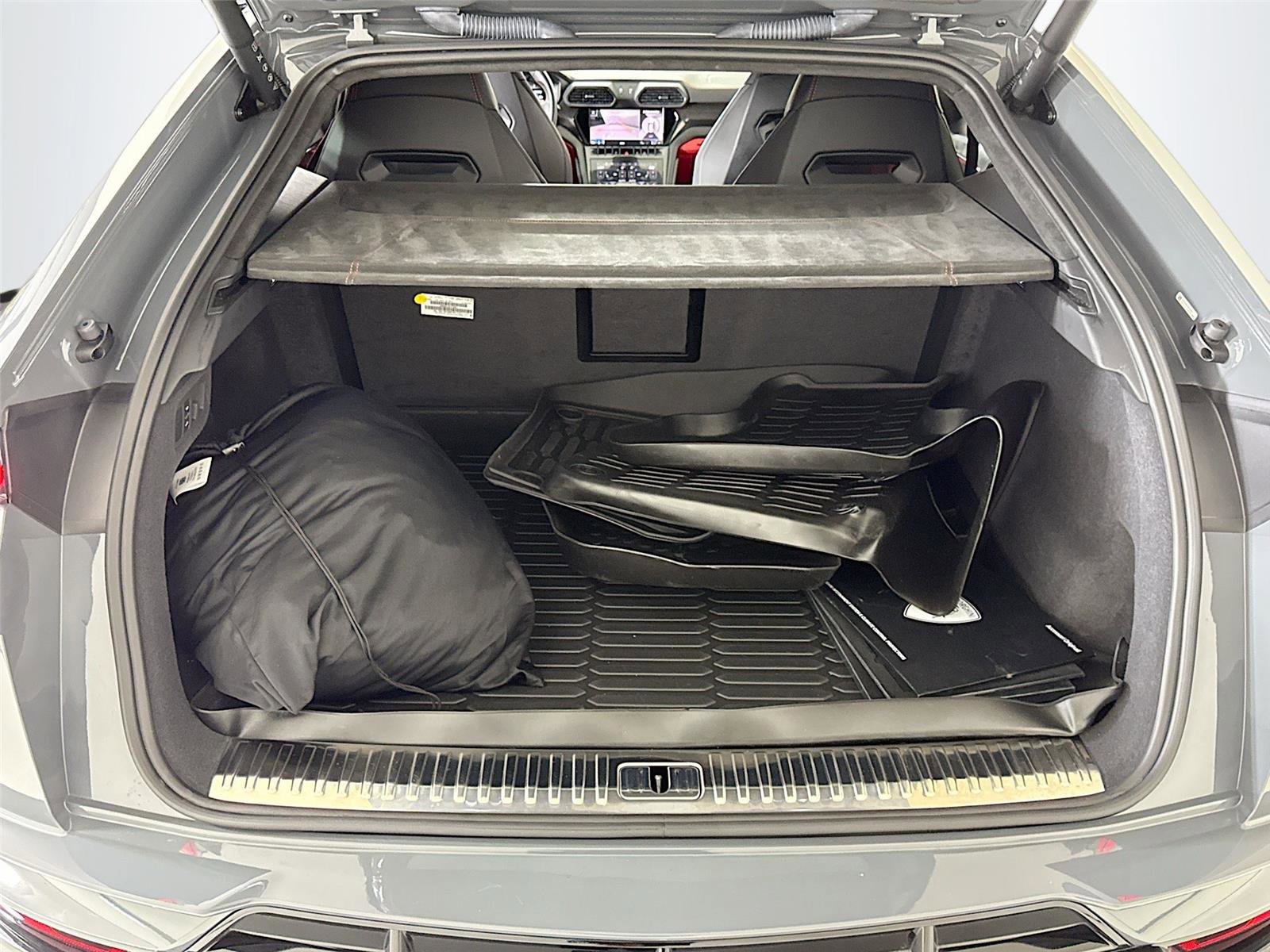 Used 2023 Lamborghini Urus S image 29