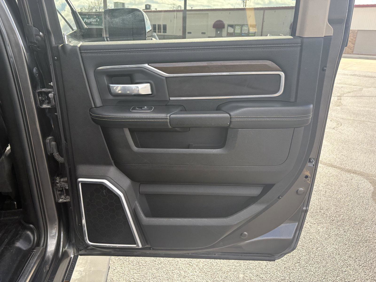 Used 2022 RAM 2500 Laramie image 15