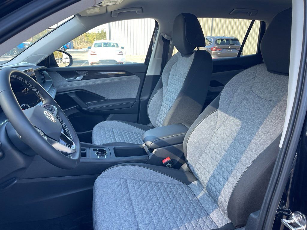 New 2026 Volkswagen Tiguan S FWD image 15