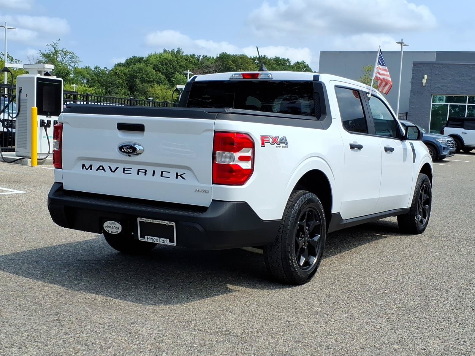 Used 2023 Ford Maverick XLT w/ Equipment Group 300A Standard AWD/4WD image 7