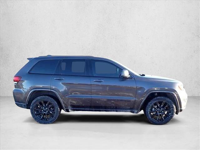 Used 2020 Jeep Grand Cherokee Altitude image 14