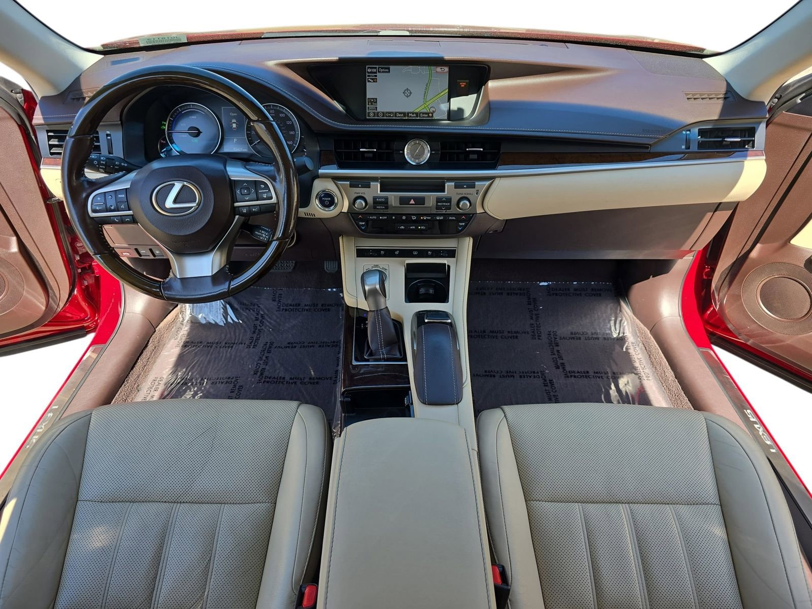 Used 2016 Lexus ES 300h w/ Luxury Package w/Wood Trim FWD image 12
