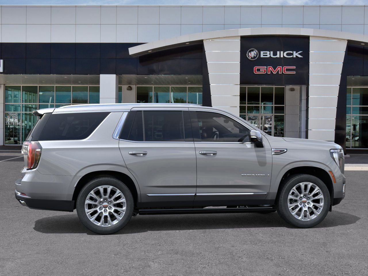 New 2026 GMC Yukon Denali w/ Sun & Power Step Package image 5