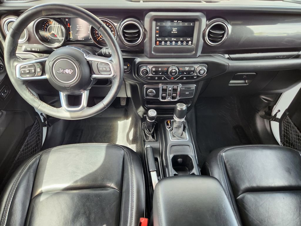Used 2020 Jeep Wrangler Unlimited Sahara image 45