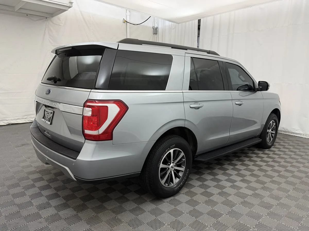 Used 2020 Ford Expedition XLT w/ Equipment Group 201A AWD/4WD image 5