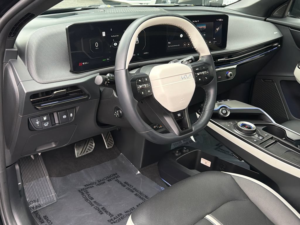 Certified 2025 Kia EV6 GT-Line AWD/4WD image 23
