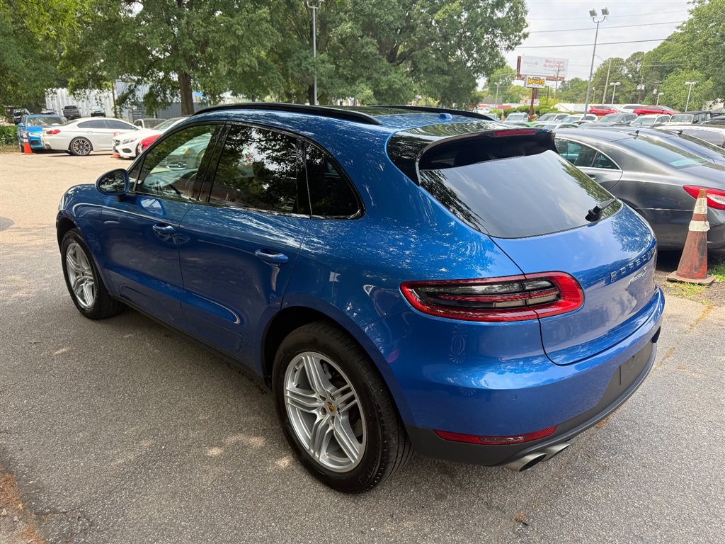 Used 2016 Porsche Macan S AWD/4WD image 9