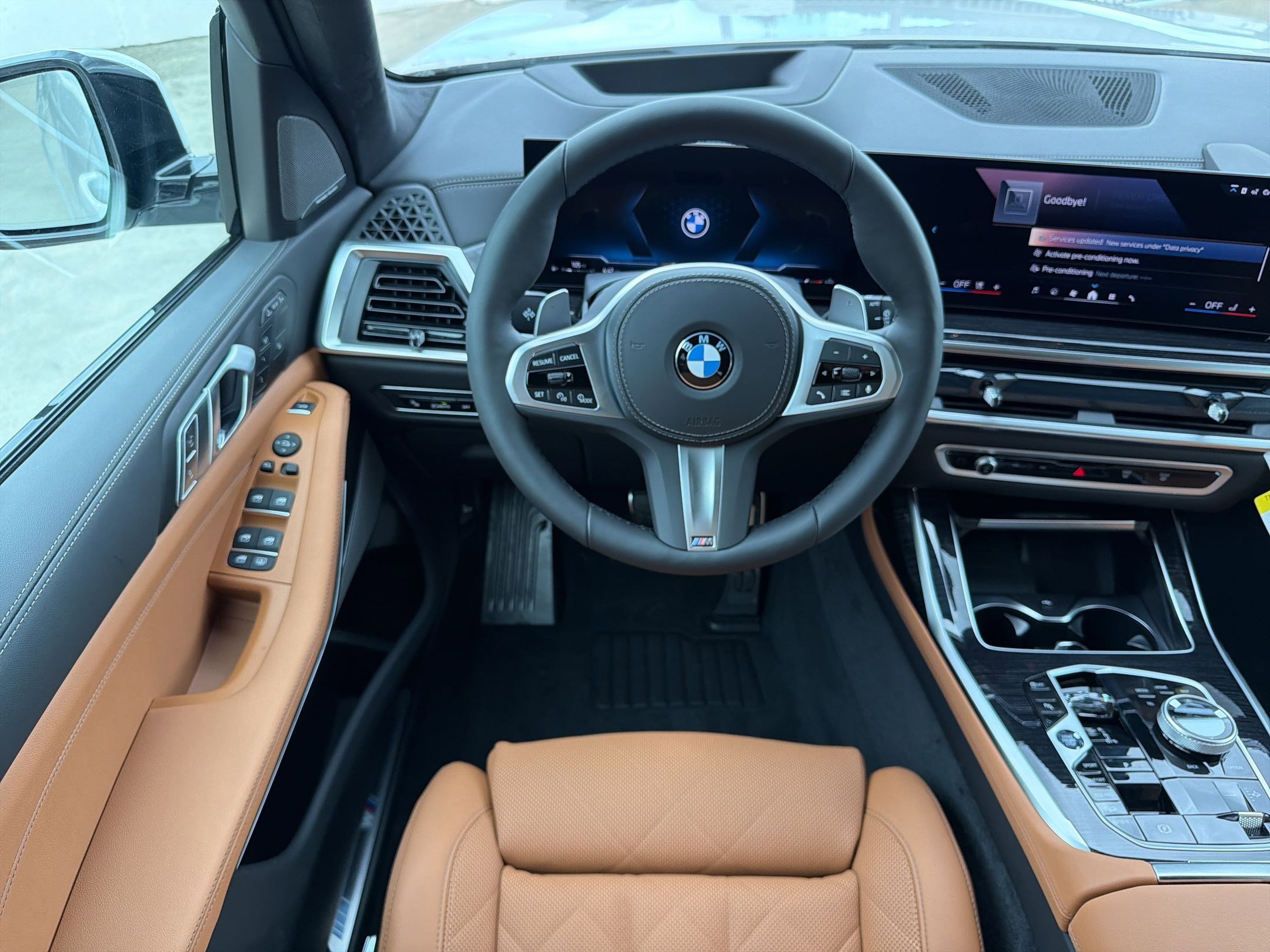 New 2027 BMW X7 xDrive40i w/ M Sport Package AWD/4WD image 4