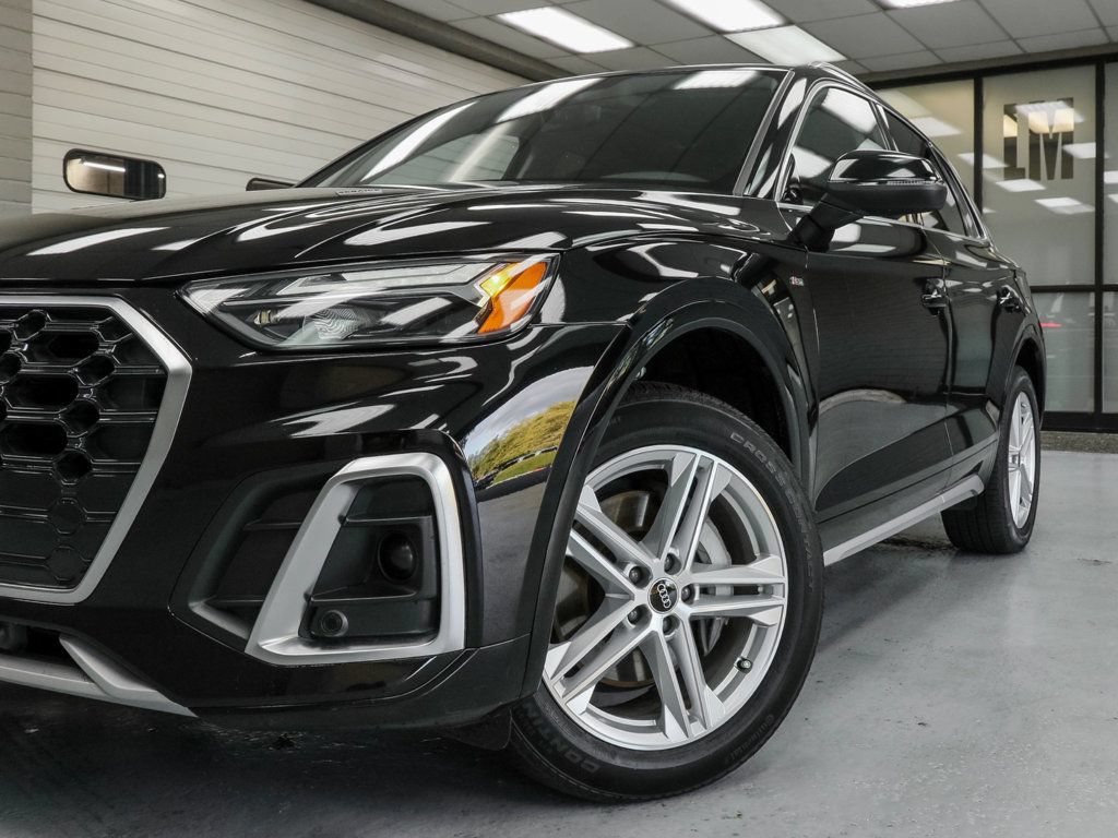 Used 2023 Audi Q5 e Premium Plus AWD/4WD image 9