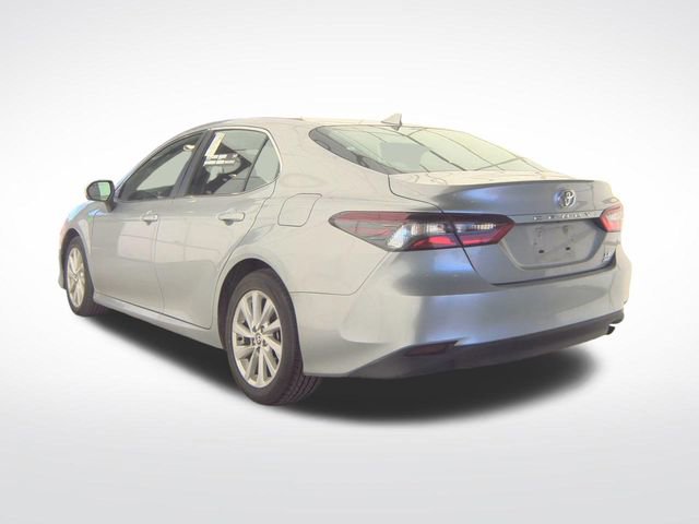 Used 2024 Toyota Camry LE w/ Cold Weather Package AWD/4WD image 6