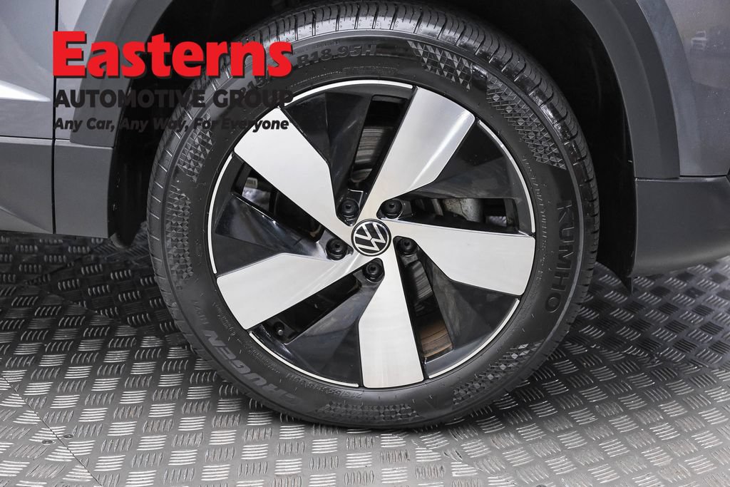 Used 2024 Volkswagen Taos S AWD/4WD image 31