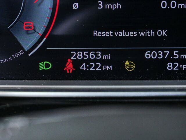 Used 2023 Audi A8 L 3.0T AWD/4WD image 31