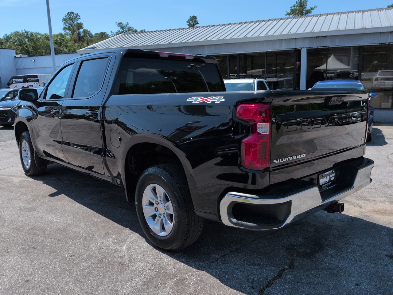Used 2026 Chevrolet Silverado 1500 LT AWD/4WD image 7