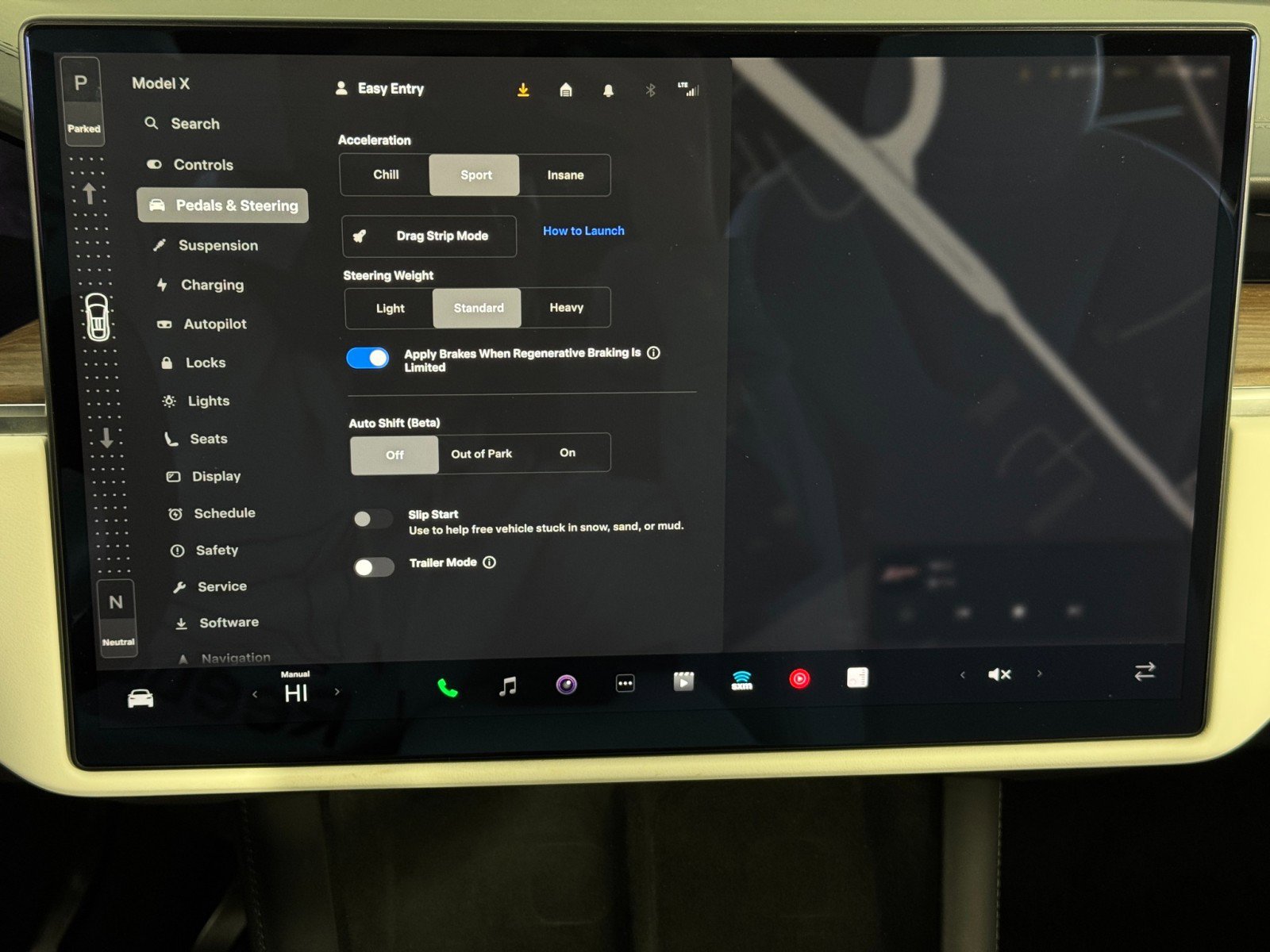 Used 2023 Tesla Model X image 25