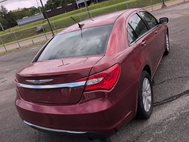 Used 2013 Chrysler 200 Touring w/ Cold Weather Group FWD image 8