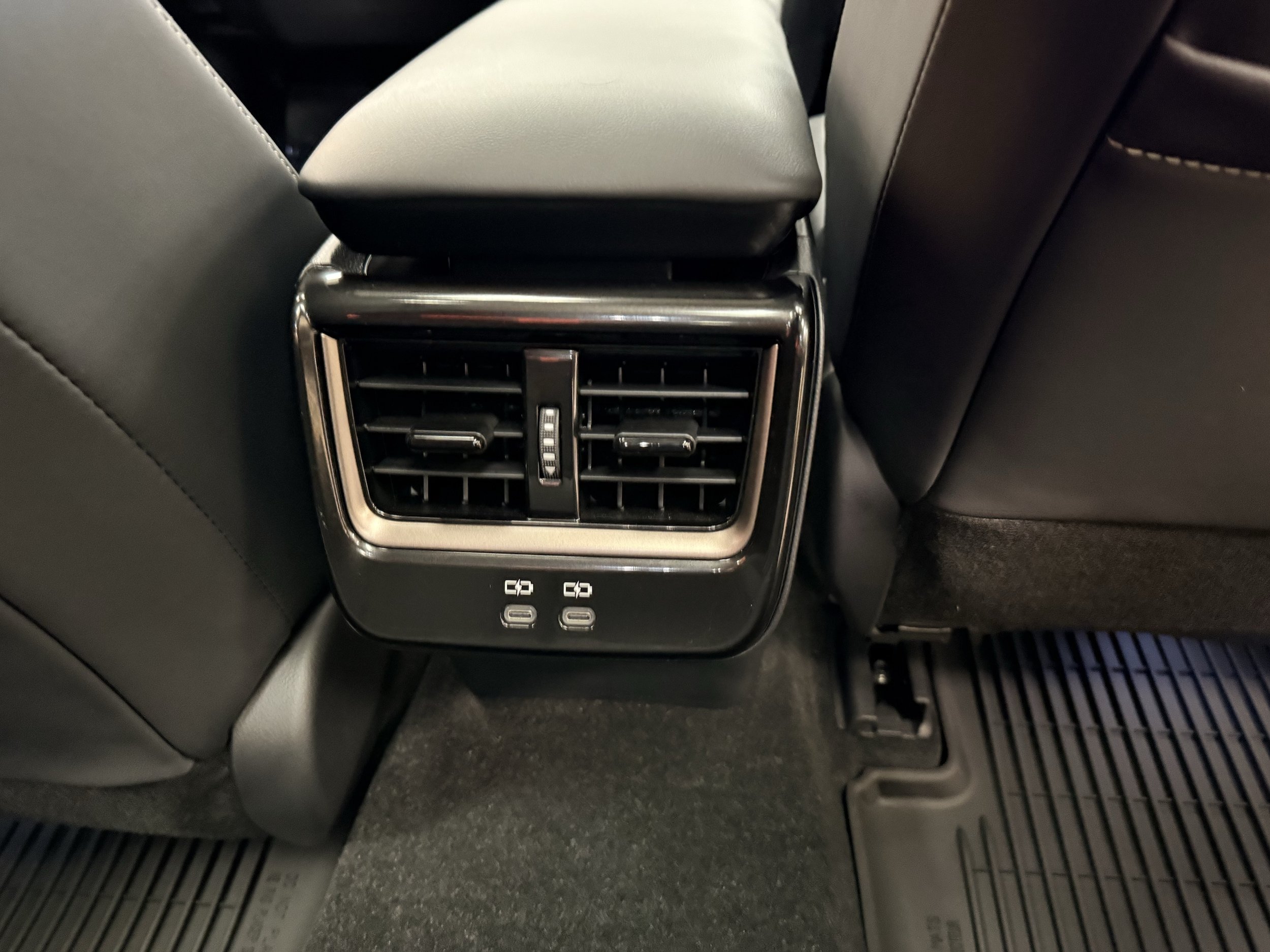 Used 2026 Toyota Crown w/ Advanced Technology Package AWD/4WD image 25
