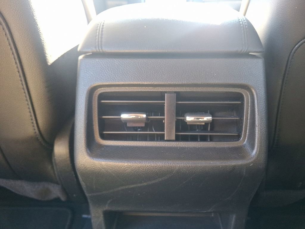 Used 2021 Ford Edge SEL w/ Convenience Package image 11