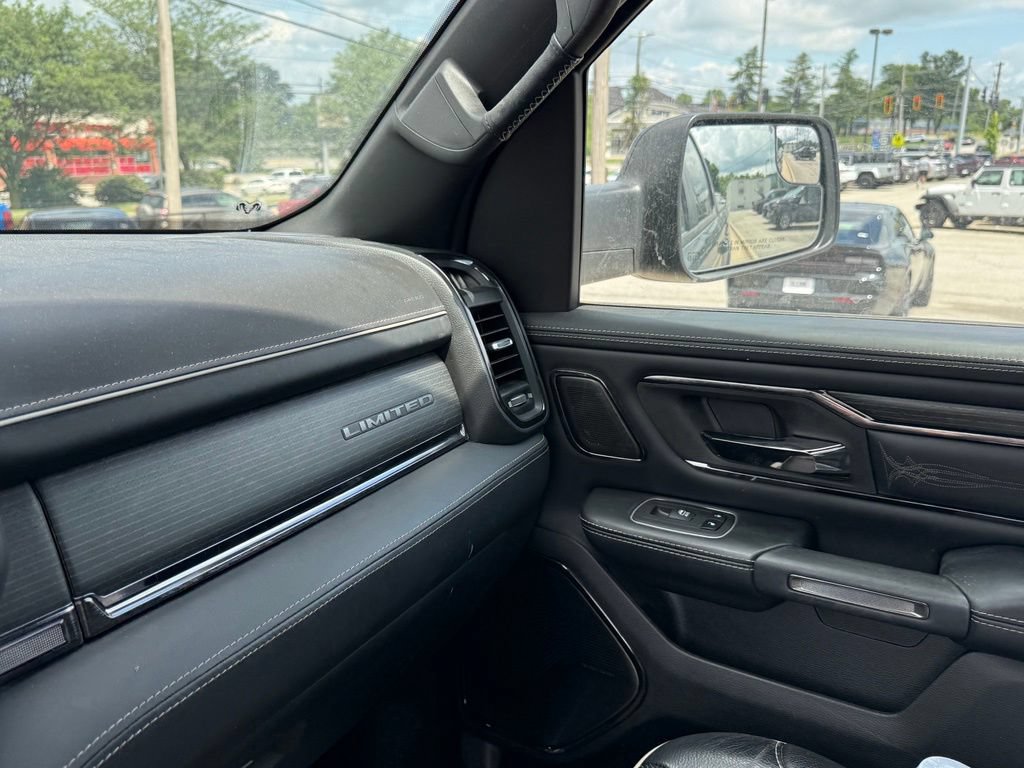 Used 2022 RAM 1500 Limited AWD/4WD image 23