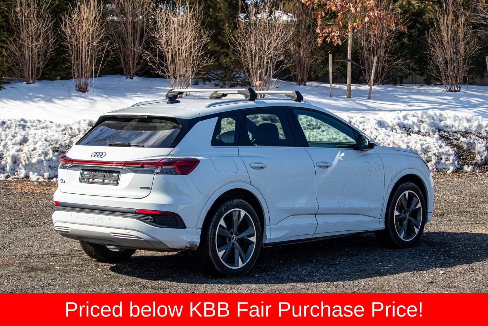 Used 2022 Audi Q4 e-tron Premium Plus image 8