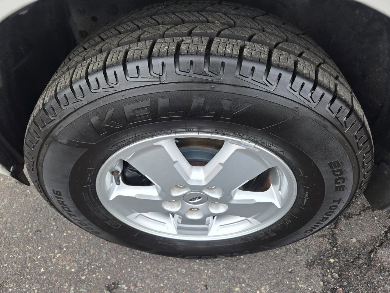 Used 2011 Ford Escape XLT w/ 202A Rapid Spec Order Code image 26