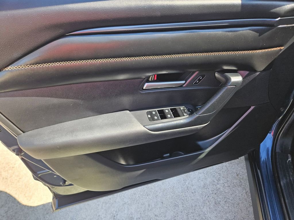 Used 2025 MAZDA CX-50 AWD 2.5 Hybrid w/ Premium Pkg image 14