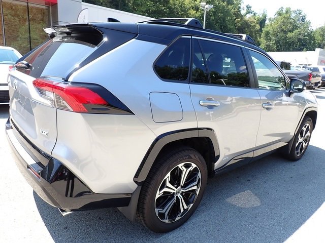 Used 2022 Toyota RAV4 XSE image 4