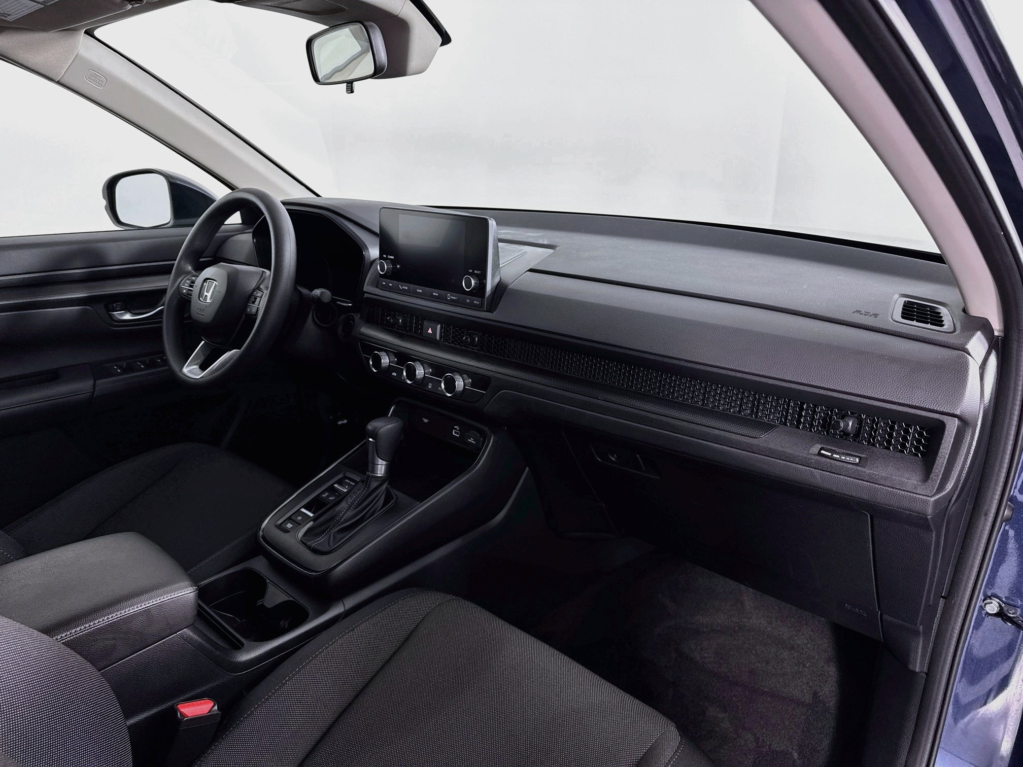 Certified 2025 Honda CR-V LX image 27