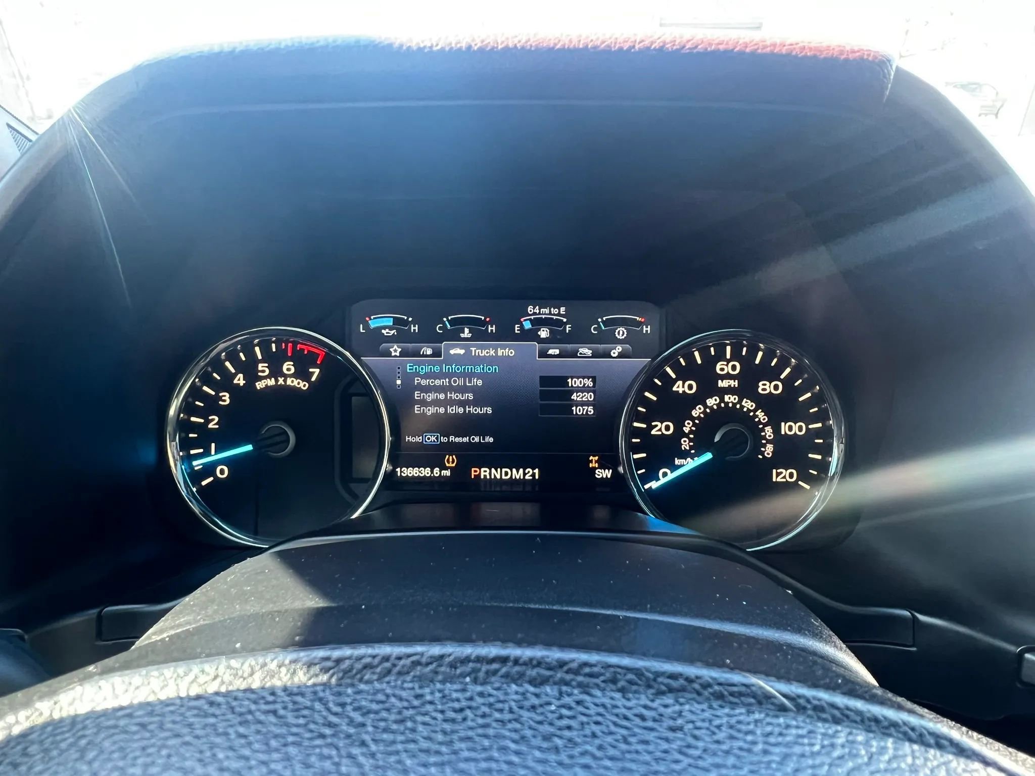 Used 2015 Ford F150 Platinum w/ Equipment Group 701A Luxury image 11