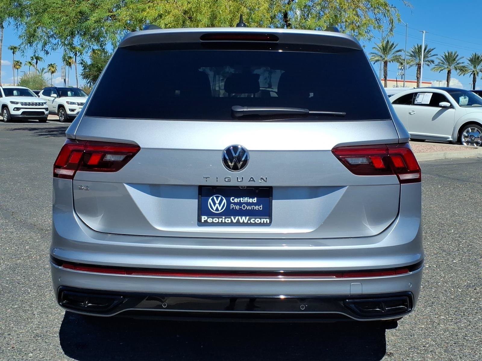 Certified 2023 Volkswagen Tiguan SE R-Line FWD image 6