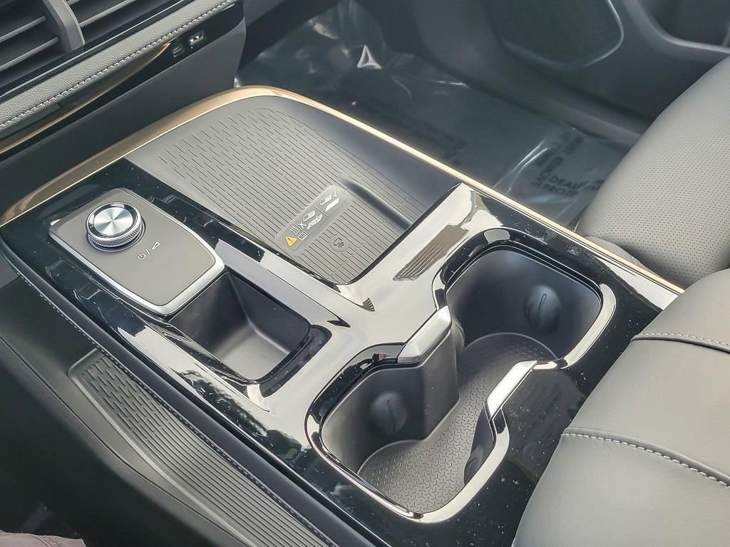 New 2026 Buick Enclave Avenir w/ Super Cruise Package image 19