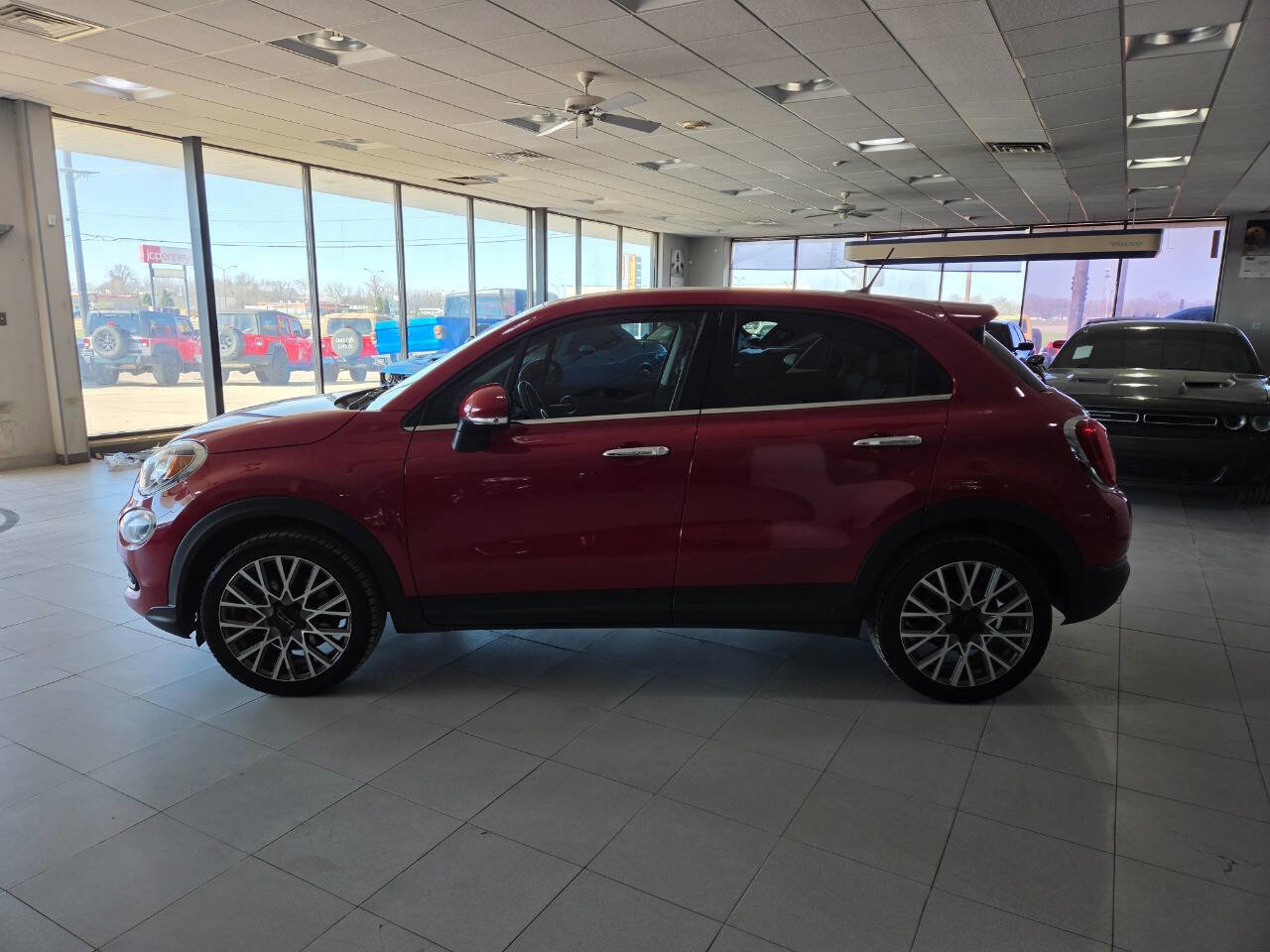 Used 2017 FIAT 500X Lounge image 4