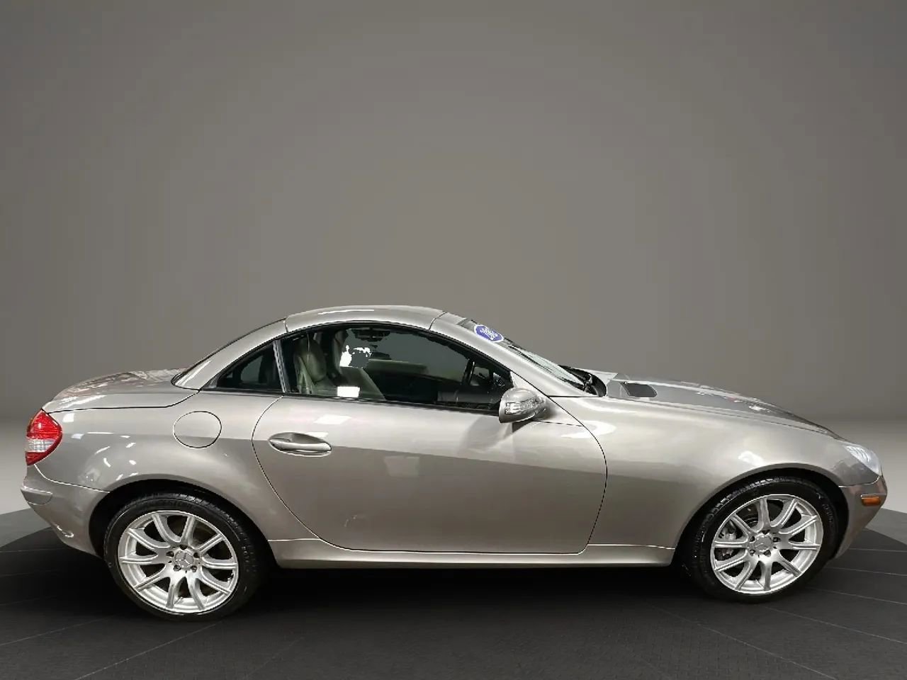 Used 2007 Mercedes-Benz SLK 350 image 14