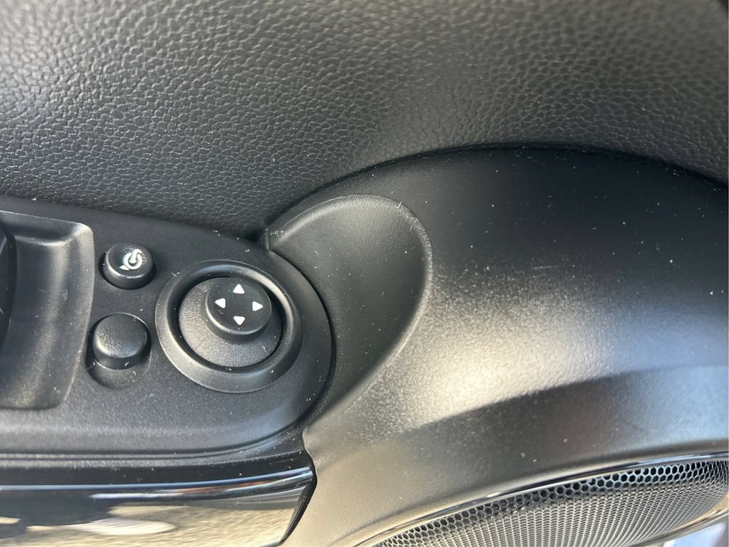 Used 2019 MINI Cooper S w/ Premium Package FWD image 43