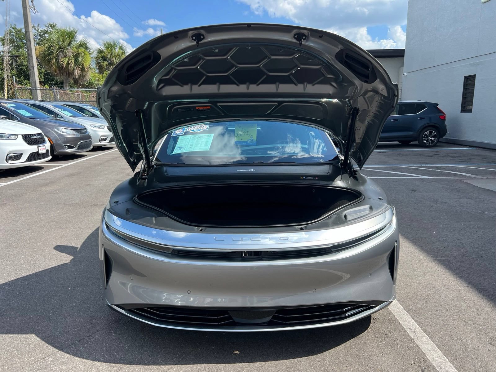 Used 2023 Lucid Air Touring AWD/4WD image 18