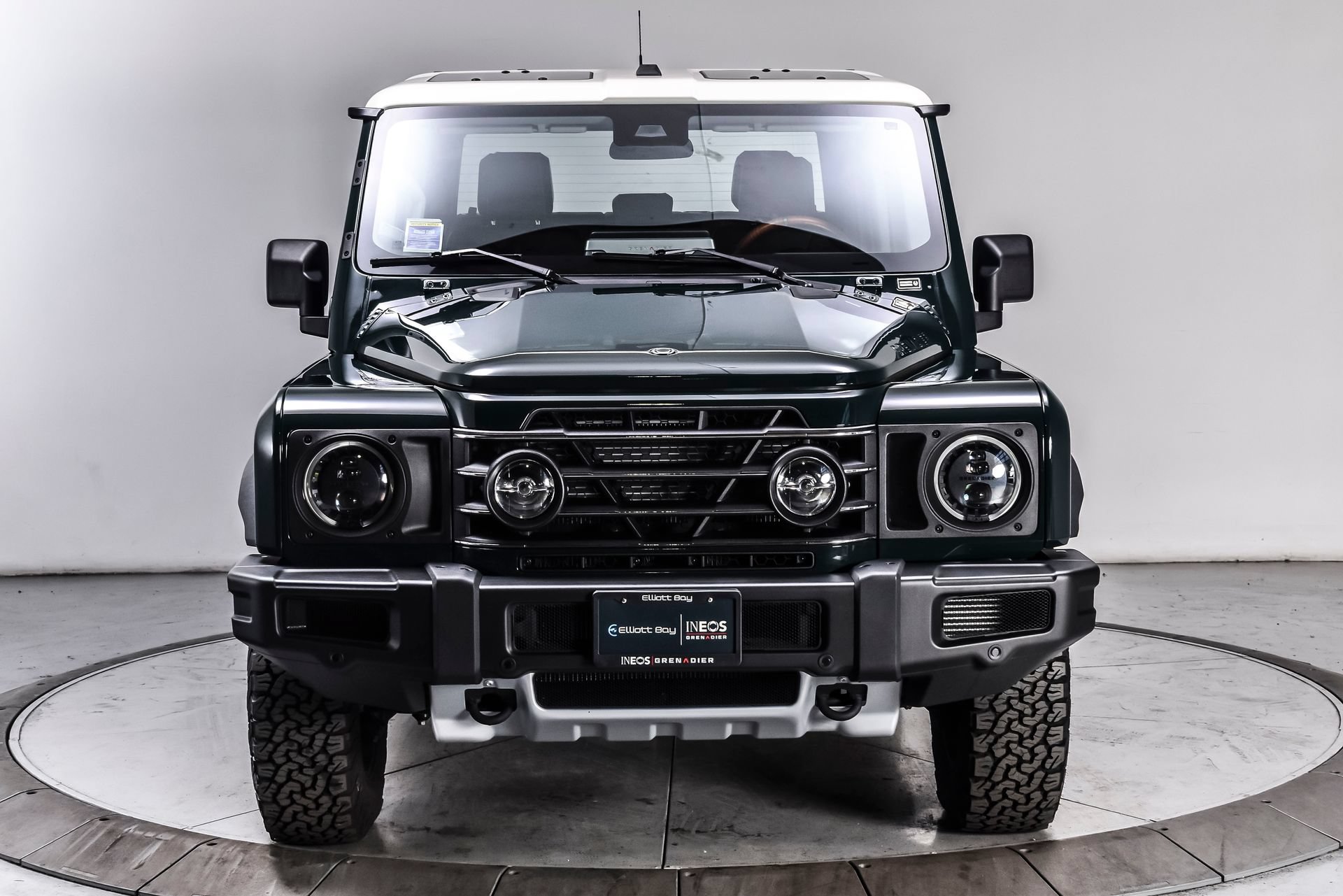 Used 2025 INEOS Grenadier Quartermaster AWD/4WD image 8