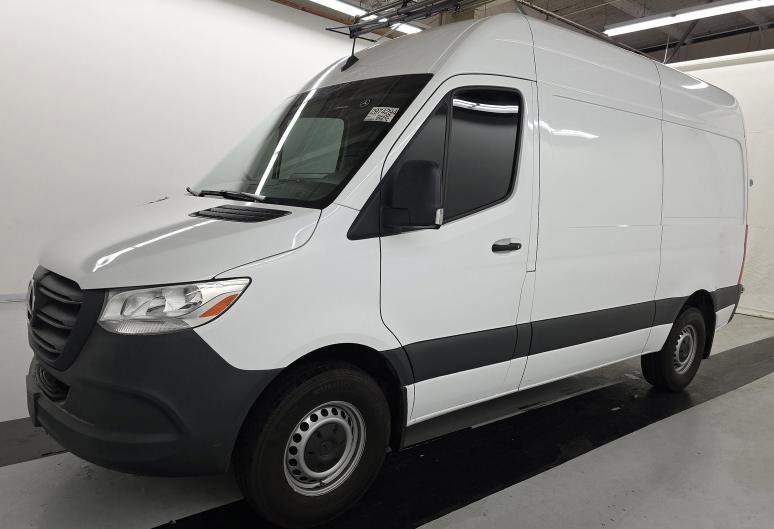 Used 2024 Mercedes-Benz Sprinter 2500 video 2